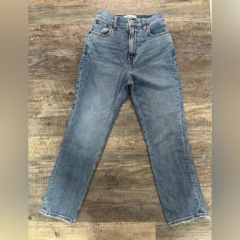 Abercrombie & Fitch Women's Straight Leg Jeans - Blue